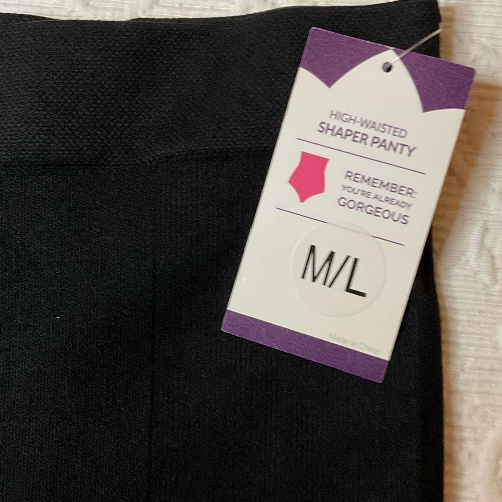 Empetua/Shapermint Black High-Waisted Shapewear Briefs. M/L. NWT - Picture 2 of 5